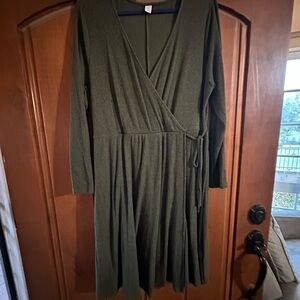 Elegant Green Wrap Dress